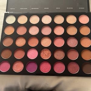 Morphe Natural Flirt Palette